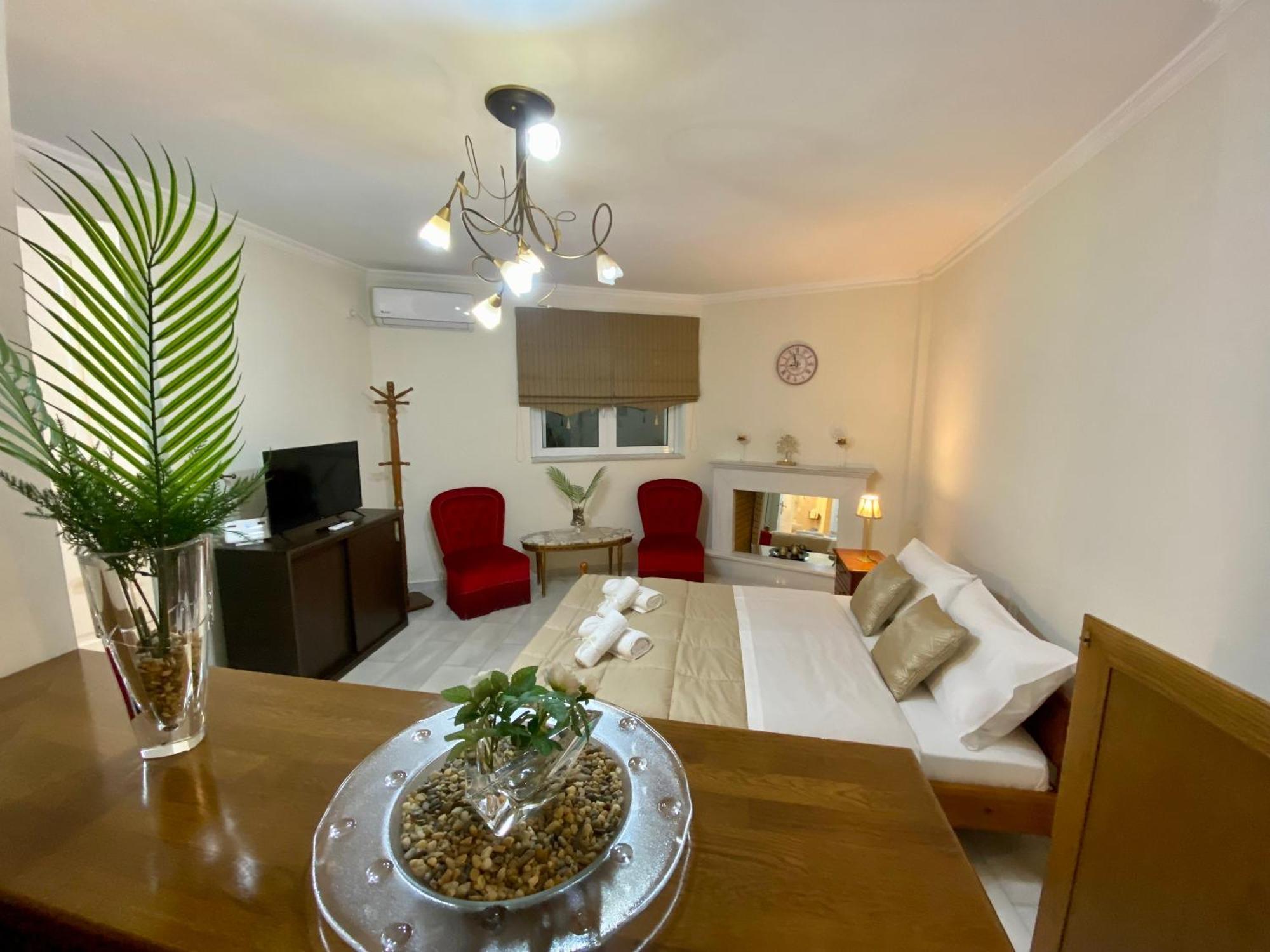 Nikos Apartment Spáta Dış mekan fotoğraf